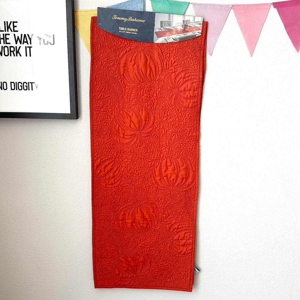 NWT Tommy Bahama Quilted Table Runner Orange Pumpkin Thanksgiving Fall